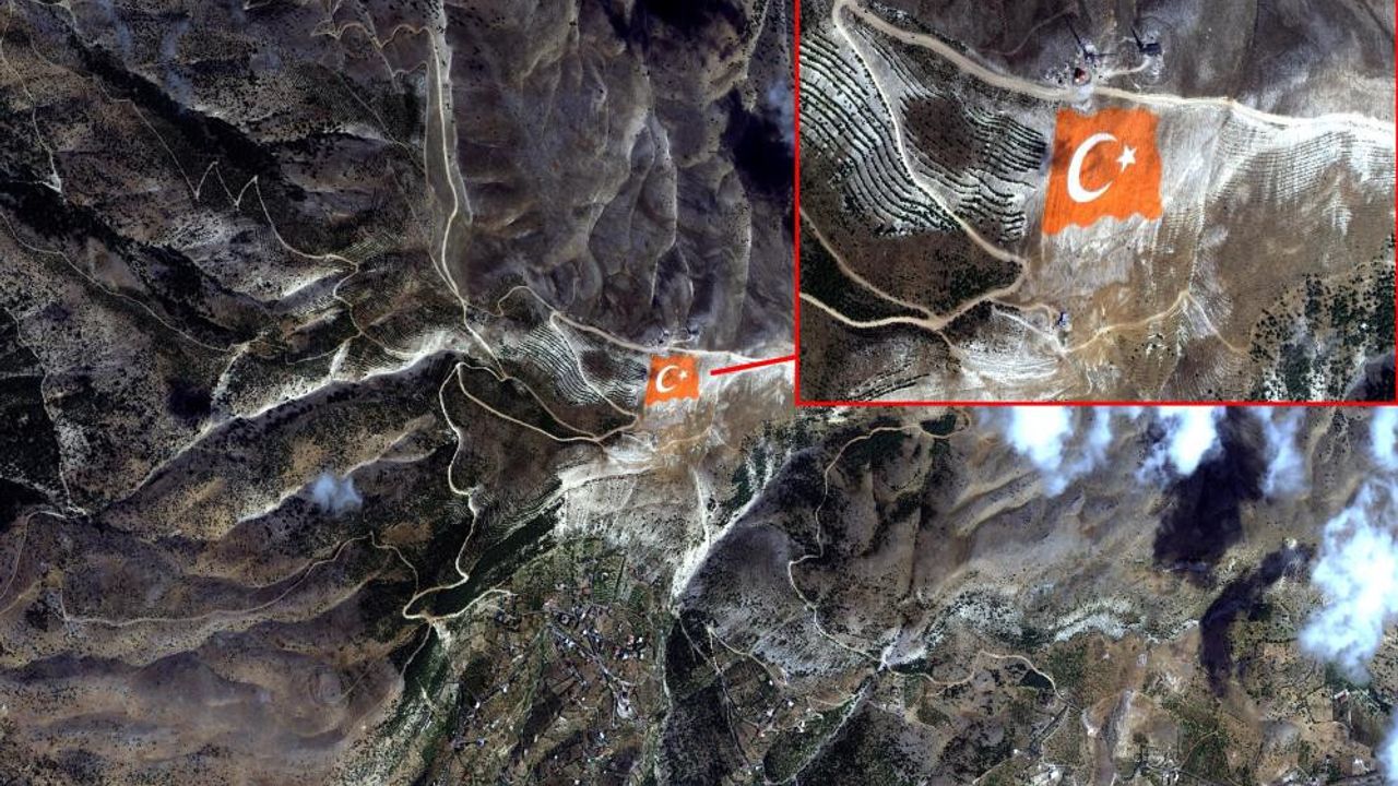 Türk Bayrağı uzaydan görüntülendi.