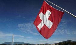 İsviçre polisi "tasarruf etmeyeni ihbar edene ödül" görseline inceleme başlattı