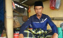 Endonezyalı çiftçi 88'inci kez evlilik hazırlığı yapıyor