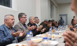 Başkan Okay, vatandaşlarla iftar sofrasında buluştu