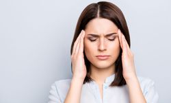 İftardan sonra baş ağrısı neden olur?