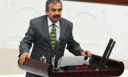 Sırrı Süreyya Önder kimdir?