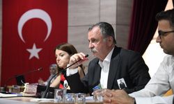 Yunusemre Millet Çarşısına Ferdi Zeyrek ismi verildi.