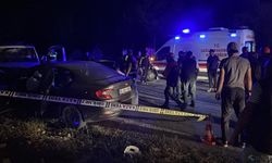 Ters şeritte gelen minibüs can aldı. Sürücü kaçtı!