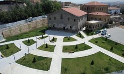 Niğde’de 163 yıllık kilise kütüphaneye dönüştürüldü.