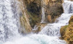 Göksun’un saklı cenneti: Hacıkodal kocabor şelalesi.