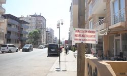 Çöp dökmek yasaktır tabelası olay oldu: " Dökenin Allah belasını versin"