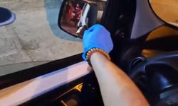 Araç anahtarıyla açılan gizli bölmede silah bulundu.