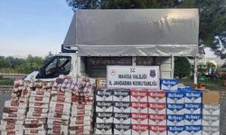 Otoyolda kaçak tütün ve sigara kağıdı yakalandı.