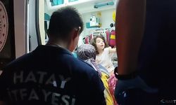 Parkta ayağı sıkışan çocuğun yardımına itfaiye yetişti.