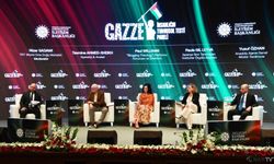 Rektör Akkaya, Gazze paneline katıldı.