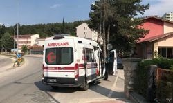 Minibüs ile motosiklet çarpıştı, 1 yaralı.