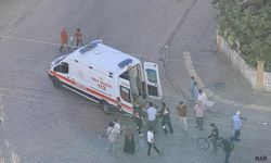 Şişe üzerinden geçti, dengesini kaybederek düşüp yaralandı.