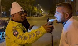 Alkollü sürücü: "Ehliyetimi alma kemerden ceza yaz" dedi.