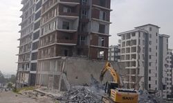 Kahramanmaraş ağır hasarlı binaların yıkımında sona geldi