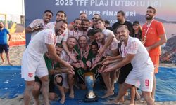 Plaj Futbolu Türkiye şampiyonu Alanya Belediyespor.
