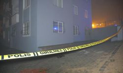 İstinat duvarı çöktü binadakiler tahliye edildi