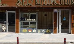 Malatya'da kuyumcu soygunu girişimi kamerada