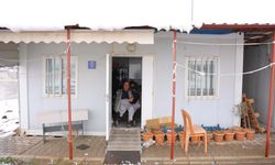 Enkazdan 6 gün sonra kurtuldu, kolunu ve bacağını kaybetti