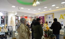 28 yıldır kuyumculuk yapıyor, ilk defa yok satıyor