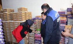 Sağlıksız depoya baskın: 5 bin koli yumurta imha edildi