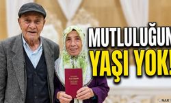 86'sında damat, 72'sinde gelin oldu