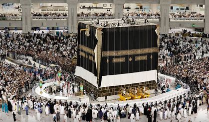 Kâbe’nin örtüsü 1447 hicri yılı için yenilendi.