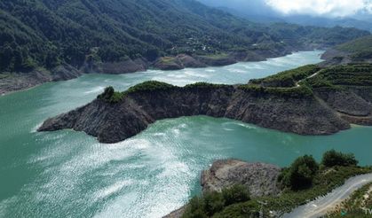 Karaçay Barajı’nda 60 günlük su kaldı.