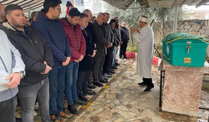 Halısahada hayatını kaybetti, cenazesinde gözyaşları sel oldu