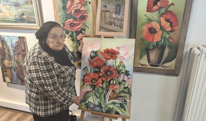 80 Yaşında, 25 Yıllık Sanatıyla Hayran Bırakıyor