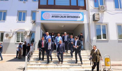 TBMM Komisyonu Ayser Çalık Ortaokulu'nda incelemelerde bulundu.