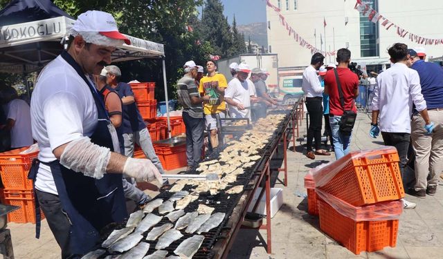 Denizi olmayan kentte balık festivali