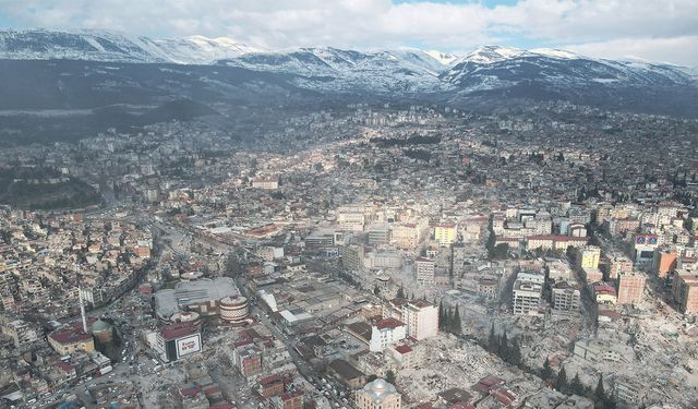 Orta hasarlı binalar yıkılacak mı ?