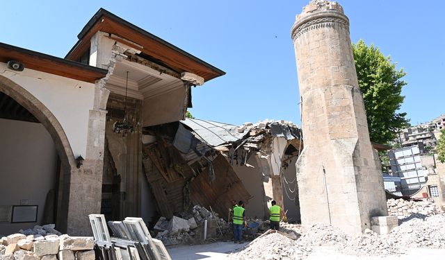 Başkan Güngör; “Ulu Cami Restore Edilerek İbadete Açılacak”