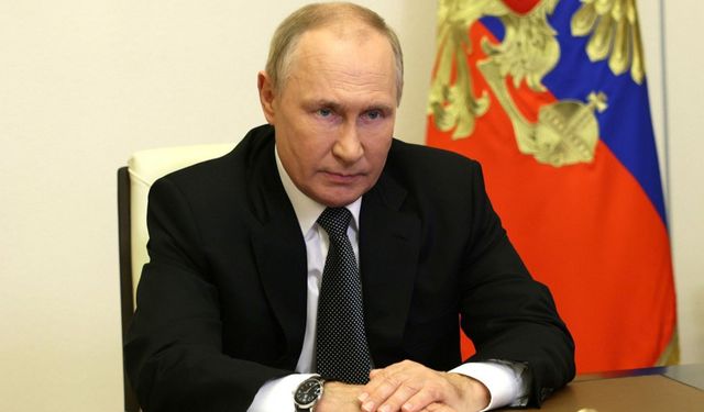 Putin 5. kez devlet başkanı seçildi