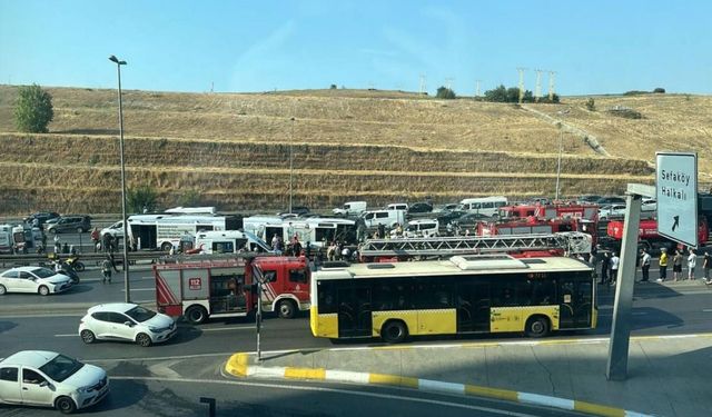 Küçükçekmece'de Metrobüs Faciası!