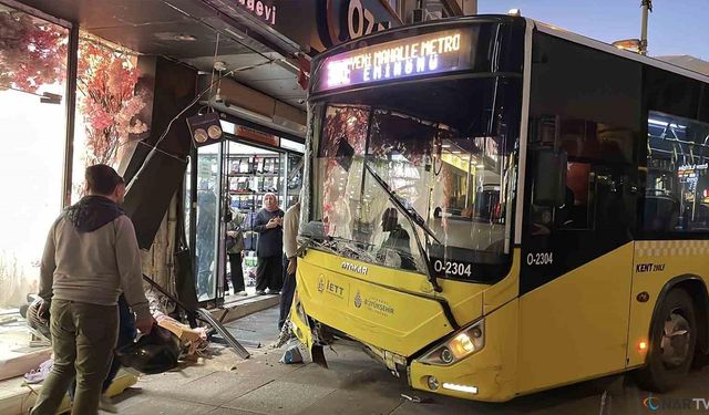 Korkunç kaza! Otobüs kontrolden çıktı