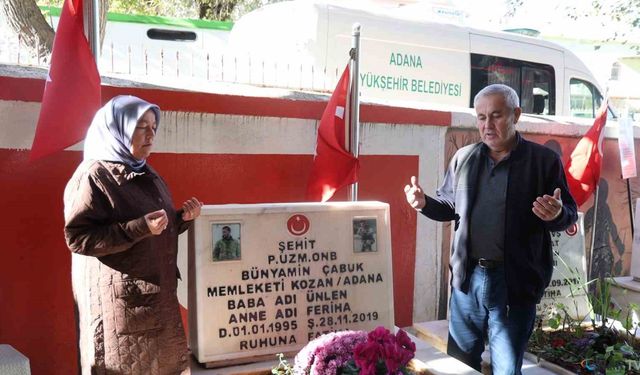 Baba, şehit oğlunun kabrinden neden ayrılmıyor?