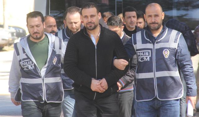 Sahte diploma çetesi lideri Ziya Kadiroğlu, 2018’de de gözaltına alınmış işte detaylar.
