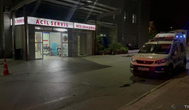 Yeğenini erkek arkadaşıyla yakalayan amca kavga çıkardı.