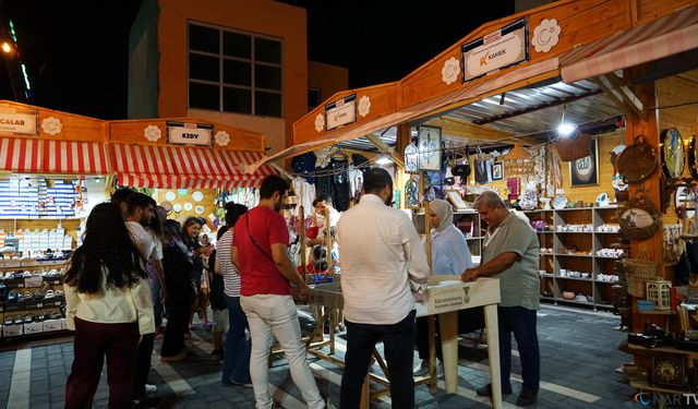 Ağustos Fuarı’nda KAMEK standı el sanatlarıyla göz dolduruyor.