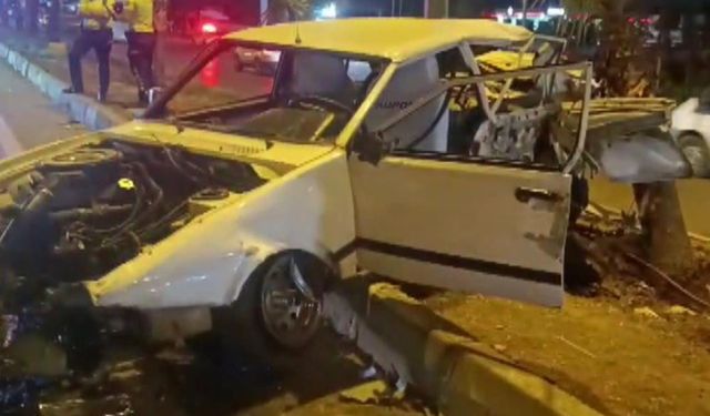 Kahramanmaraş'ta trafik kazası araç kamerasında.