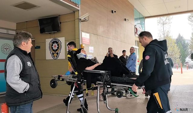 Eşine otomobil kullanmayı öğretirken şarampole uçtular