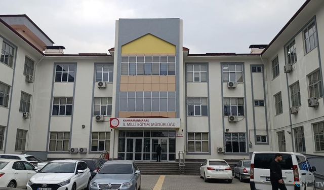 Yapay zekayla müstehcen görüntü üreten 2 liseli tutuklandı