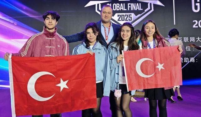 Çin'de yarışan Robotik takımından büyük başarı