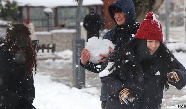 Haberler peş peşe geldi: İşte eğitime ara verilen kentler...