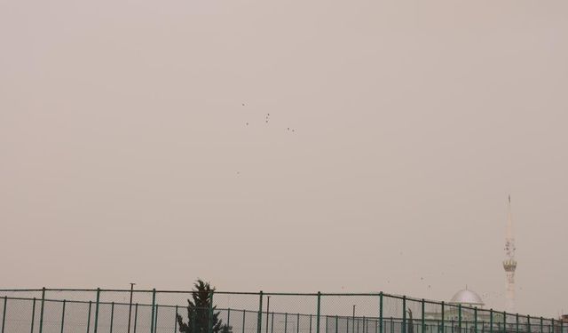Kahramanmaraş'ta toz taşınımı etkili oldu