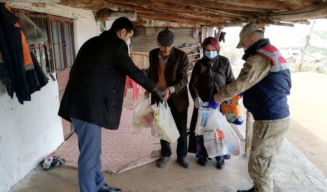 PAZARCIK BELEDİYESİ COVID-19 İLE MÜCADELESİ KAPSAMINDA TAM GAZ ÇALIŞIYOR!