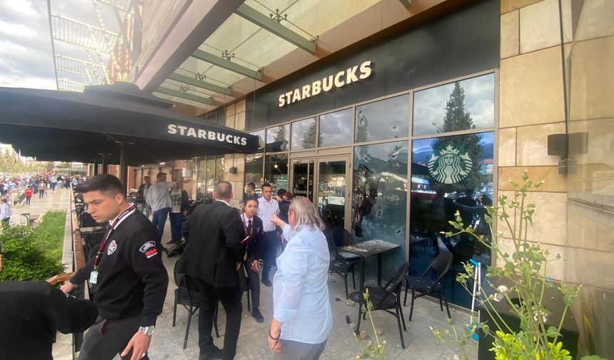 Kahramanmaraş’ta Starbucks'a taşlı silahlı saldırı