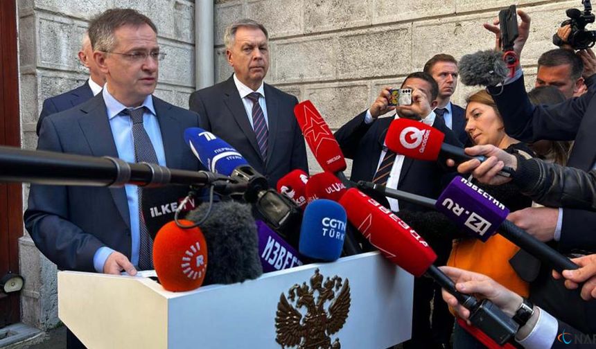 Rus heyeti toplantı için İstanbul'a geldi!